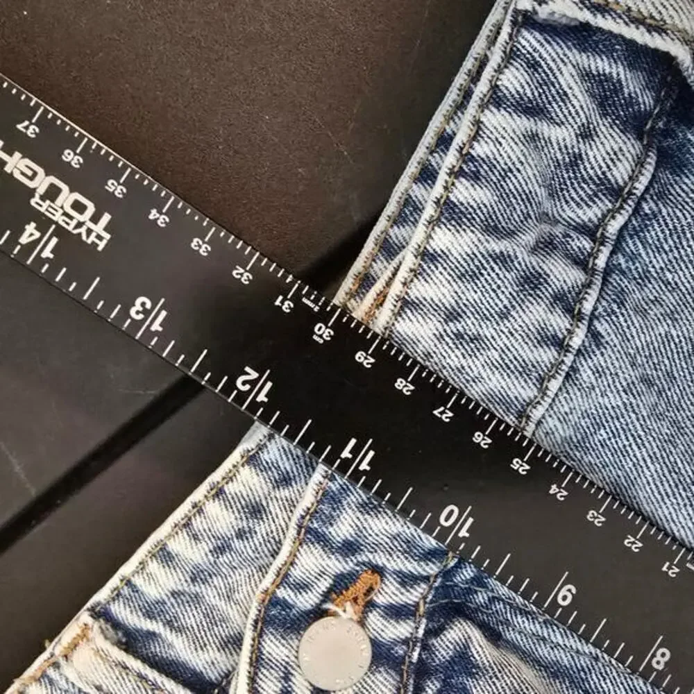 Shein‎ Curve Women's Plus Distressed Asymmetrical Button Cut Off Jean Shorts 1X - Picture 9 of 10